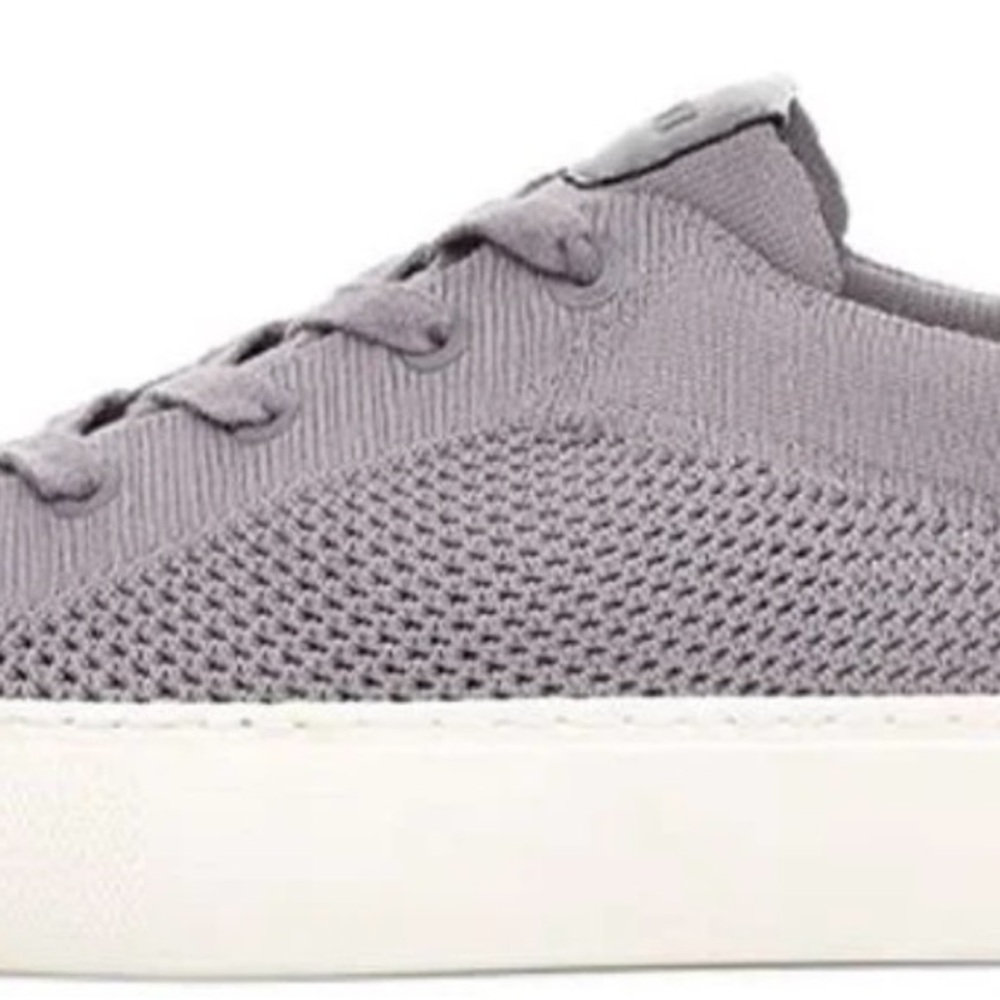 UGG Zilo Knit Sneaker in amethyst